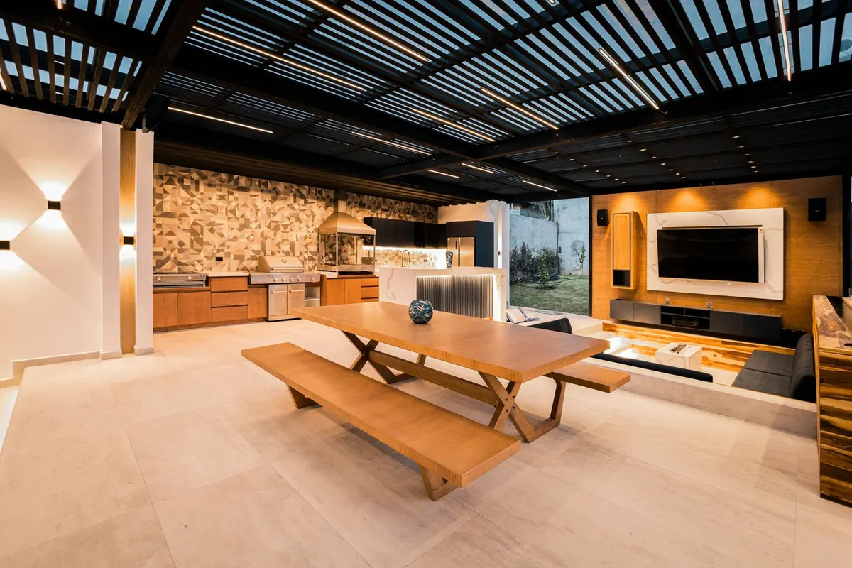 Covered outdoor kitchen and dining